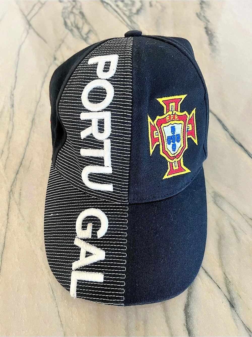 Portugal baseball cap Men's Black & White Striped Cap